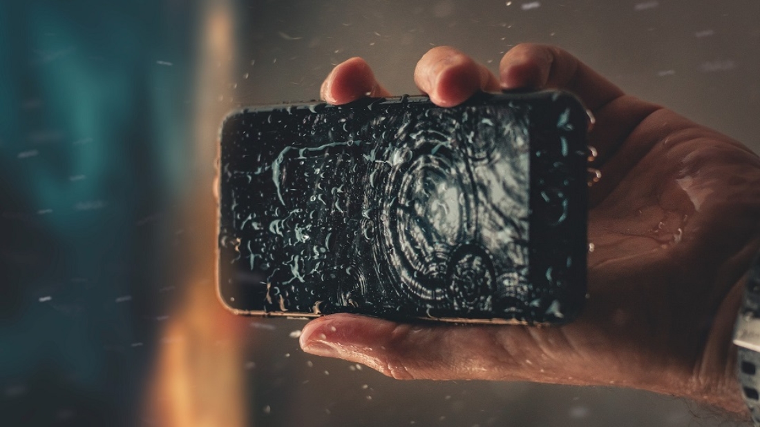 Smartphone in rain